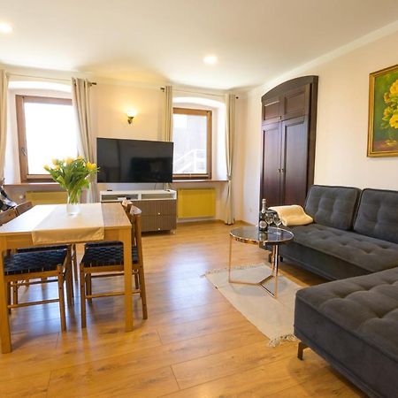 קרפאז' Apartament Oskar מראה חיצוני תמונה